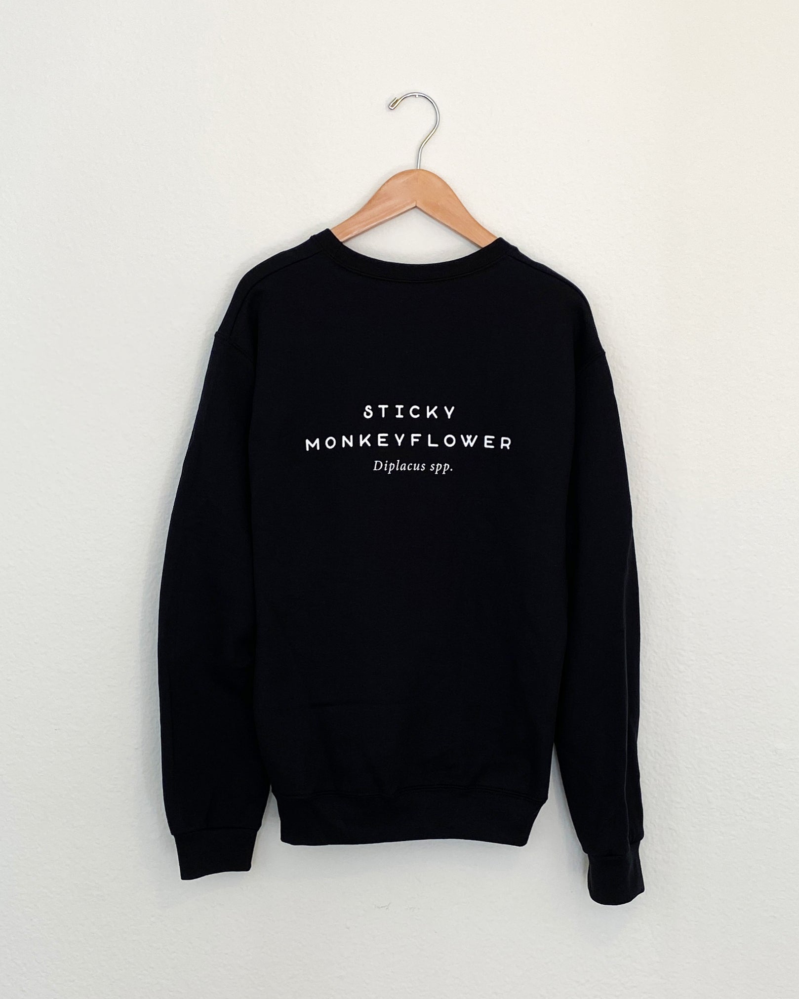 sticky monkeyflower crewneck sweater black